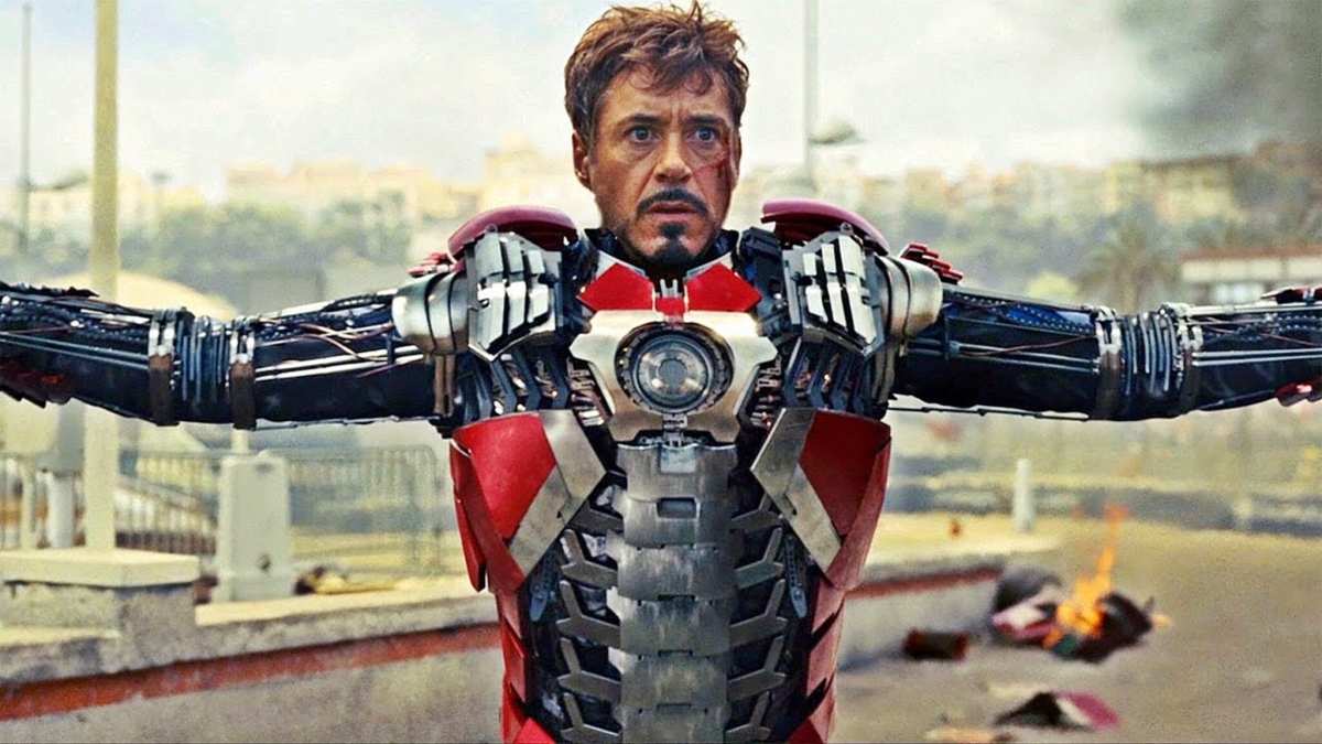 Robert Downey Jr. Tony Stark / Iron Man 2 / Avengers: Endgame // Universo Cinematográfico de Marvel